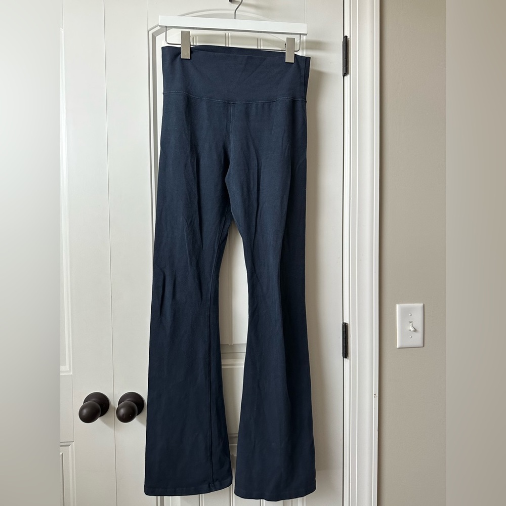Brandy Melville Flare Navy Yoga Pants